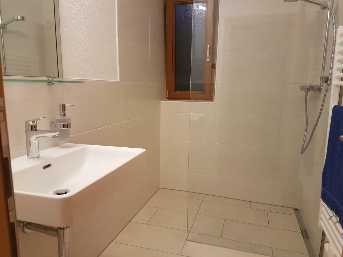 Ferienwohnung Dominik Нойщифт им Щубайтал Екстериор снимка