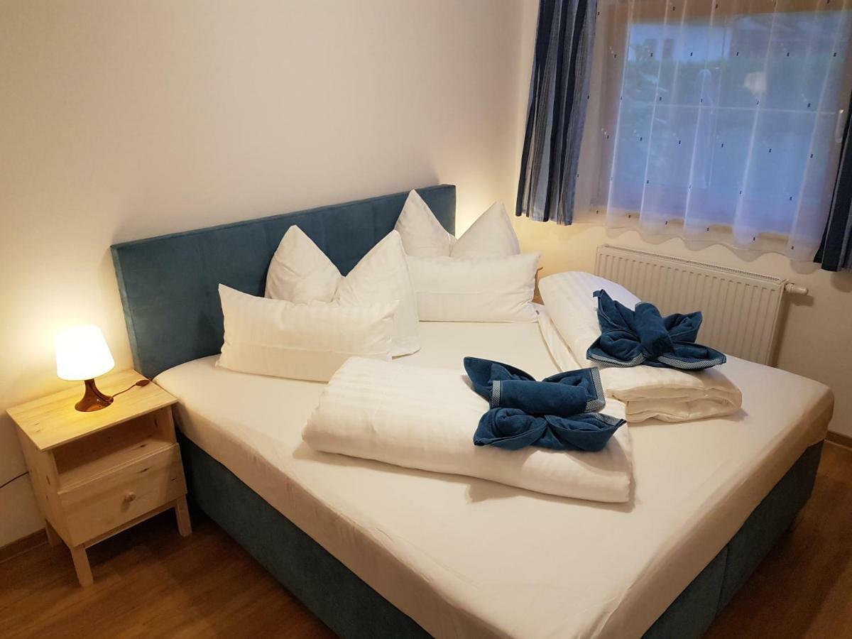 Ferienwohnung Dominik Нойщифт им Щубайтал Екстериор снимка